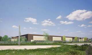 Commerce  32995 m² à louer à Neuillé-Pont-Pierre (37360)