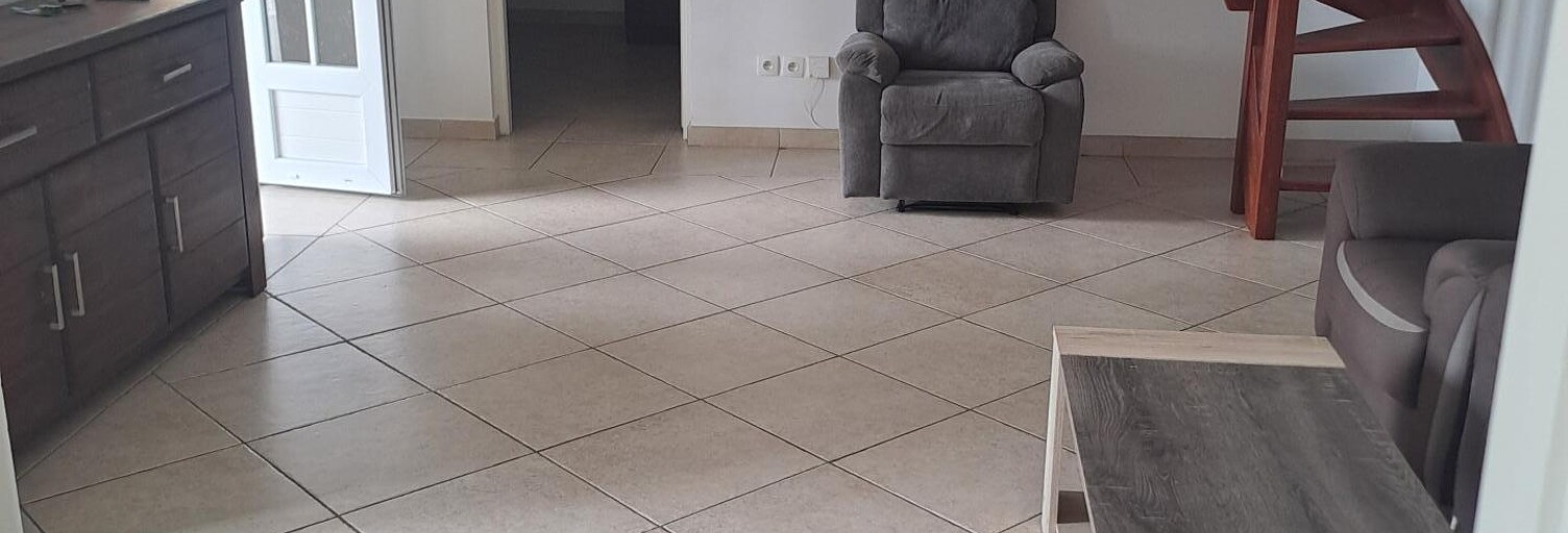 Appartement 5 Pièces 99 m² à louer à Le Lamentin (97232)