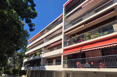 Appartement 4 pièces 252000 €