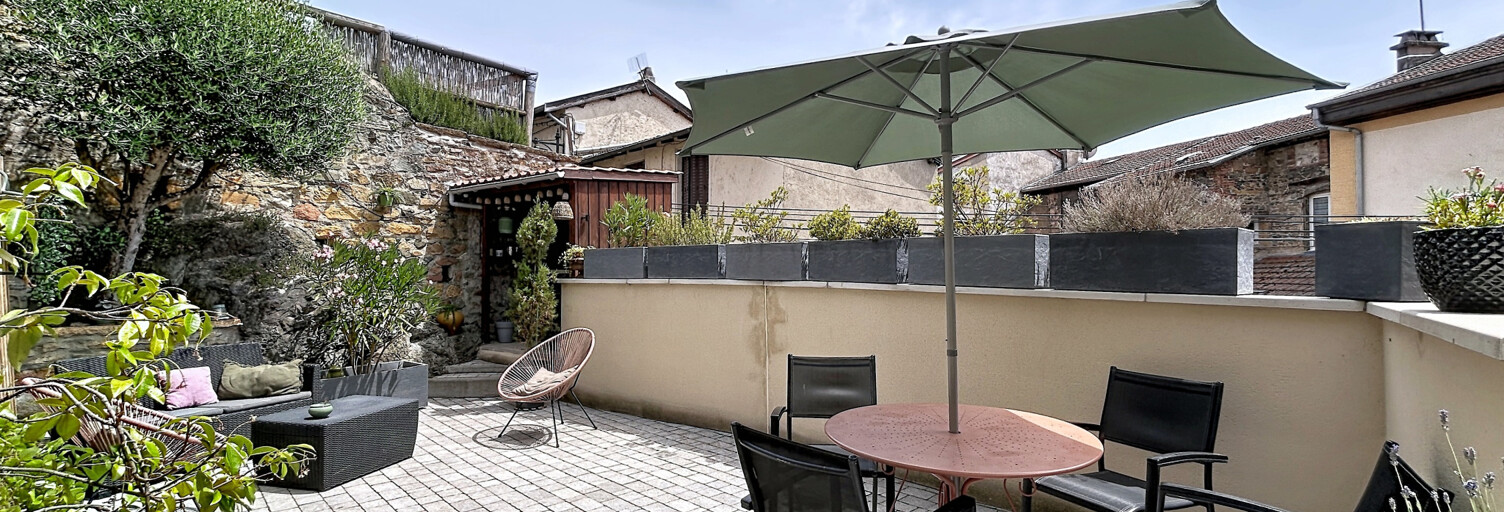Appartement 3 Pièces 102 m² à vendre à Sain-Bel (69210)