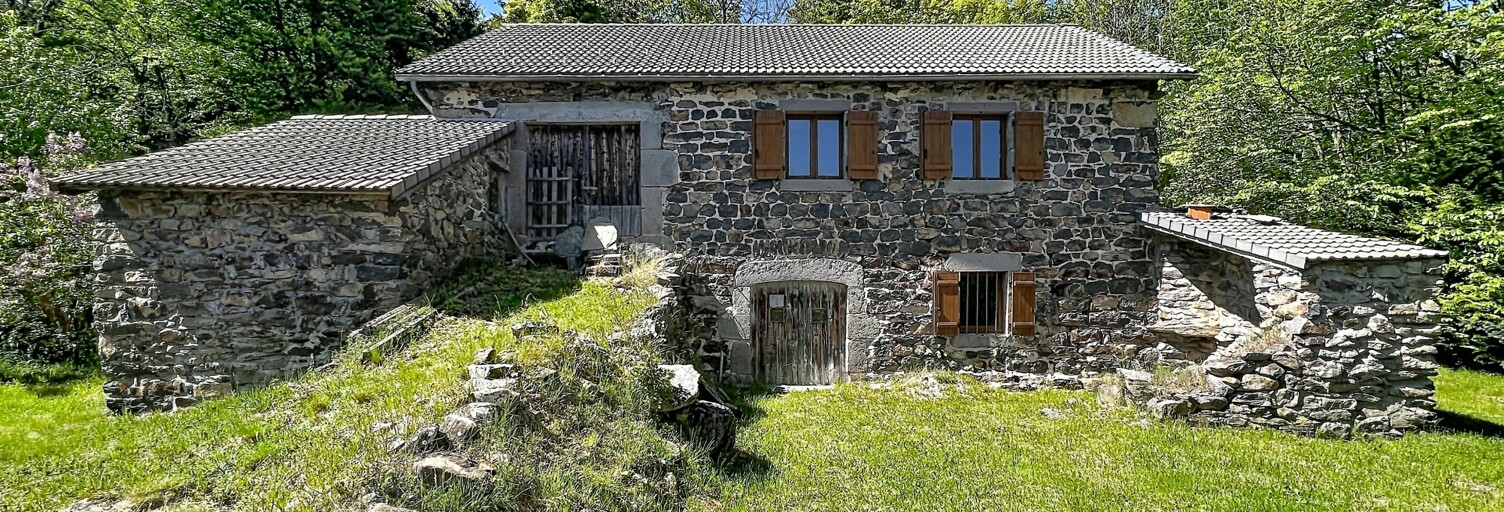 Maison 6 Pièces 156 m² à vendre à Champclause (43430)