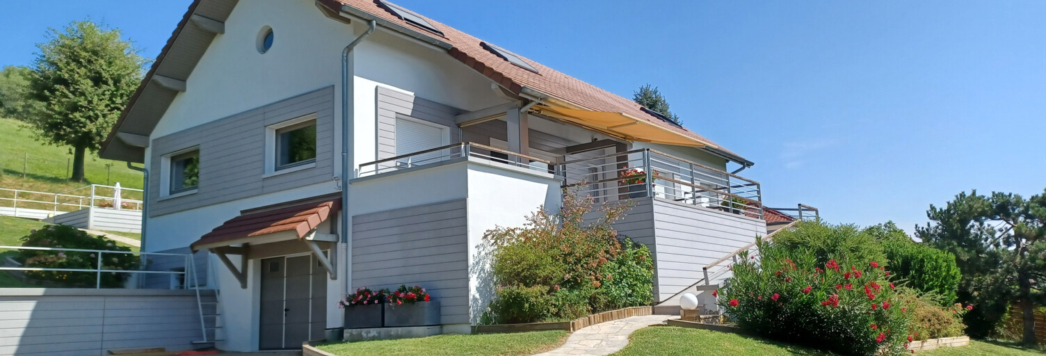 Maison 8 Pièces 225 m² à vendre à Morestel (38510)