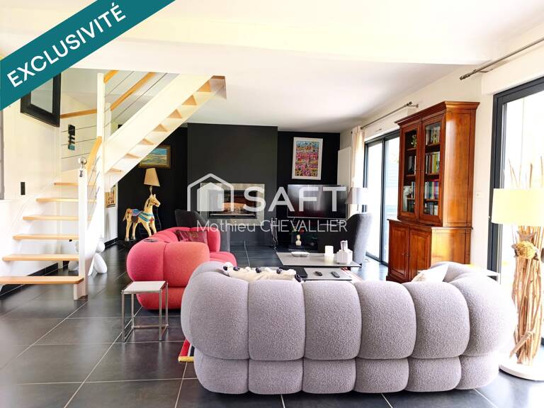 Maison de caractère 185 m² (238 m² au sol) - Parc de 3945 m² — photo 1