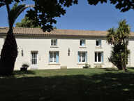CHARENTAISE 12 pièces - 307 m2 sur 2569 M2 de terrain - SAINT SULPICE DE ROYAN — photo 2