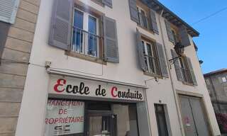 Immeuble  196 m² à vendre à Saint-Amour (39160)