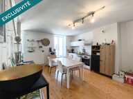Immeuble d'une surface habitable de 196 m2 en plein coeur de Saint-Amour — photo 3