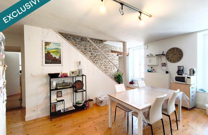 Immeuble d'une surface habitable de 196 m2 en plein coeur de Saint-Amour — photo 4