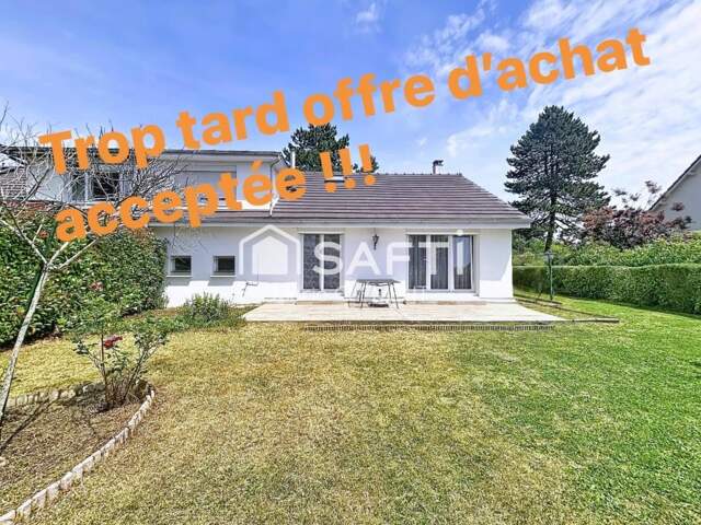 Maison de 105 m2 au sol avec jardin 376 m2 dans le quartier du VILLAGE ANGLAIS — photo du bien