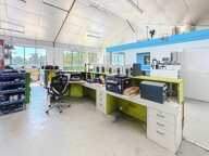 Murs commerciaux et Bureaux- rayon de braquage 42m — photo 4