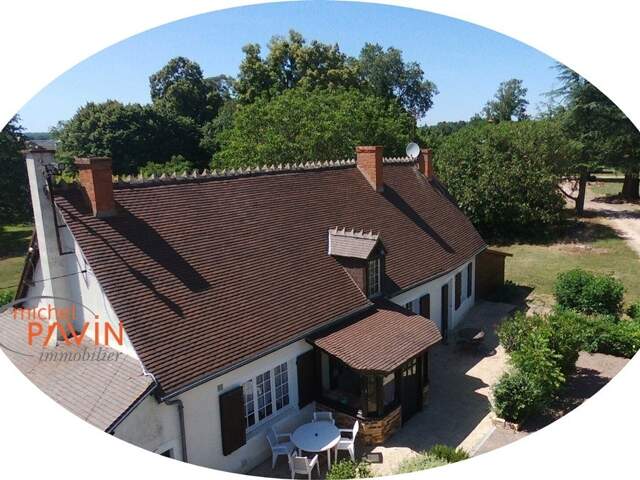 vente maison - 8 pièce(s) — photo du bien