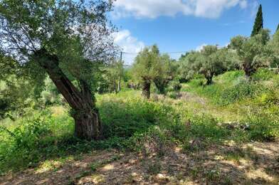 Terrain  275000 €