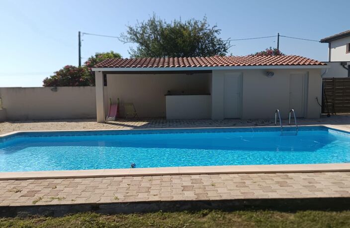 TERRAIN Â BATIR DE 840m2 AVEC PISCINE DE 50m2 — photo 5