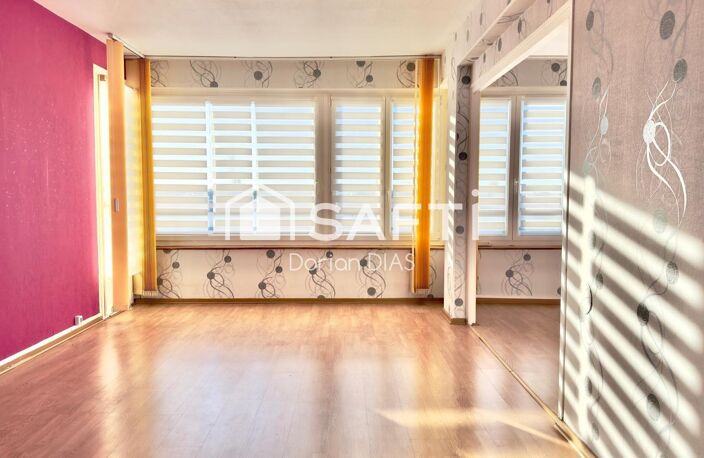 72 m² lumineux avec ascenseur  fort potentiel — photo 2