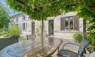 Maison 7 Pièces 248 m² à vendre à Vénérand (17100)