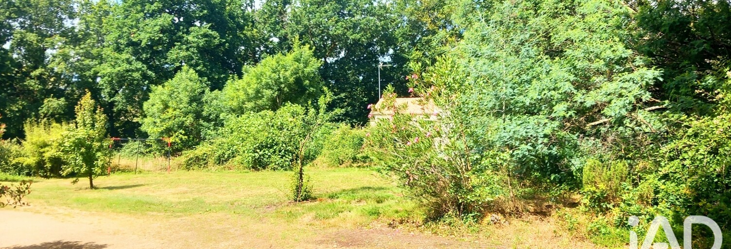 Terrain  700 m² à vendre à Beaulieu-sous-la-Roche (85190)