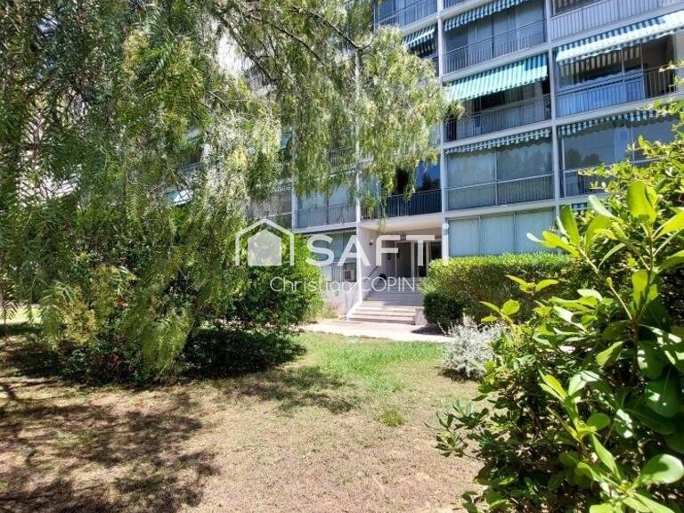 CHARMANT STUDIO À VENDRE À BANDOL — photo 1