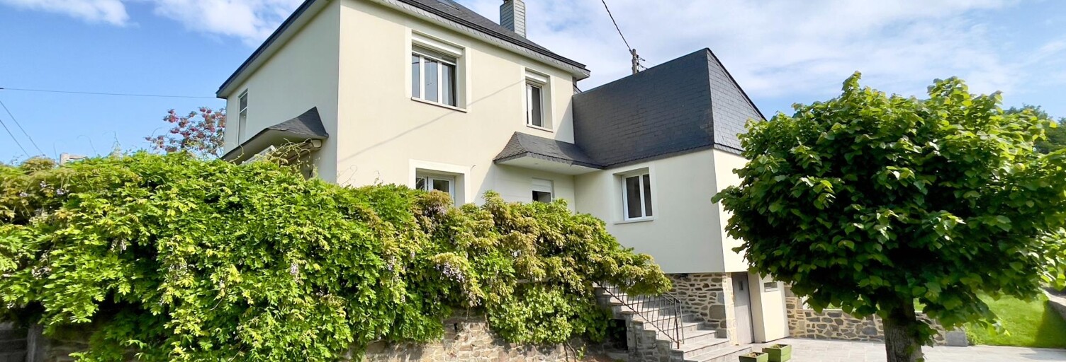 Maison 5 Pièces 127 m² à vendre à Aron (53440)