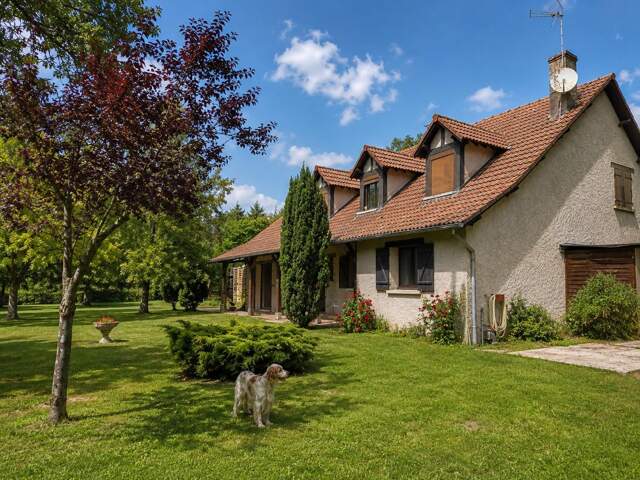 Propriété de caractère avec 2 hectares — photo du bien