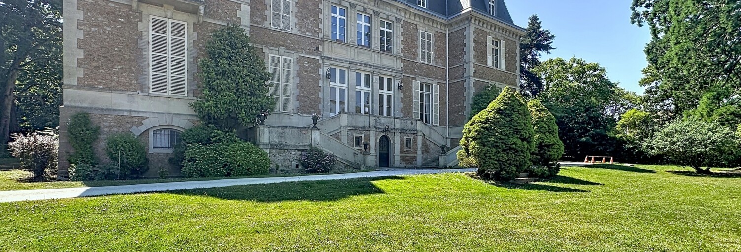 Appartement 1 Pièce 27 m² à vendre à La Ferté-Alais (91590)