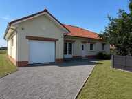 Maison de plain-pied de 2023 - Terrain de 768 m² — photo 2