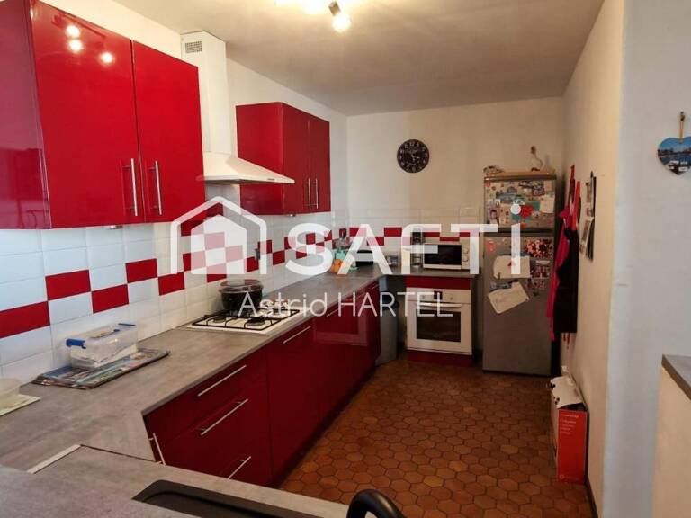 Belle Maison Semi-Mitoyenne de 210 m² — photo 1