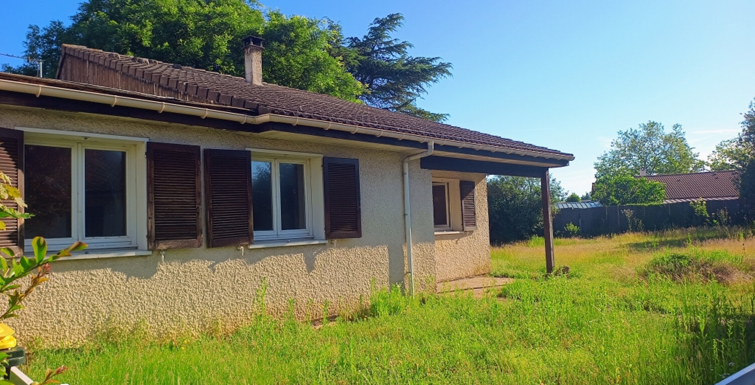 Meyzieu, maison de plain pied de 88 m2 sur 1000 m2 de terrai — photo 1