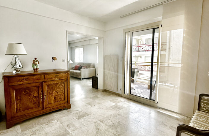 PONTAILAC APPARTEMENT T3 AU PRIX DE 577 500 EUR HAI — photo 3