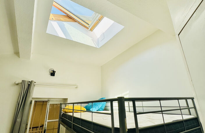 OPPORTUNITE D'INVESTISSEMENT POUR CE STUDIO EN PLEIN CENTRE VILLE — photo 4