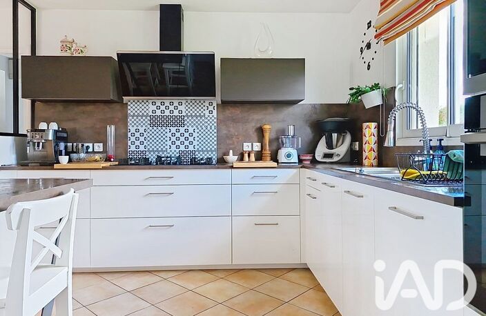 Vente Maison traditionnelle 7 pièces — photo 4