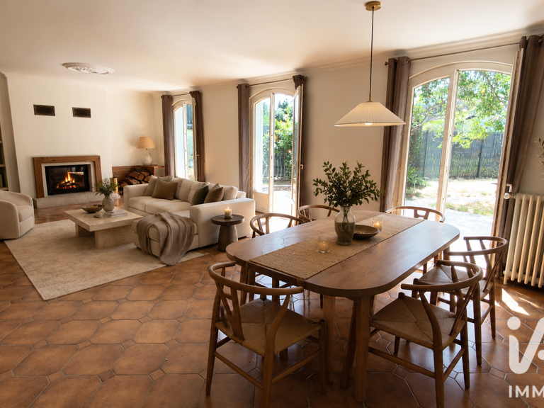 Vente Maison/villa 8 pièces — photo 1