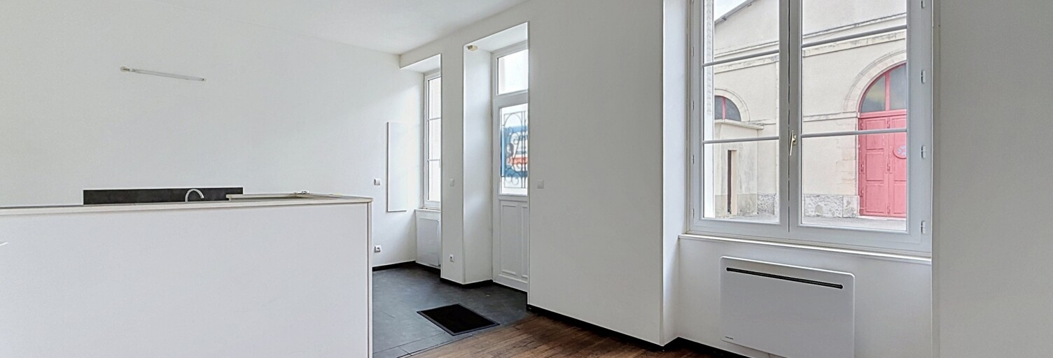 Maison 5 Pièces 111 m² à vendre à Sancoins (18600)