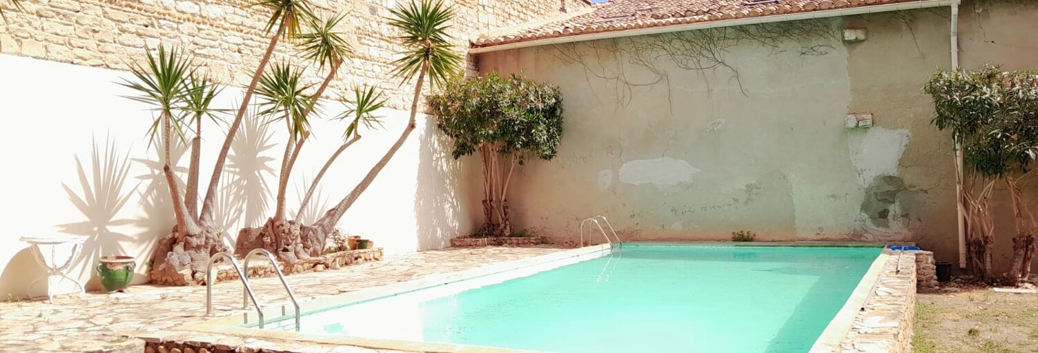 Maison 7 Pièces 184 m² à vendre à Saint-Gilles (30800)