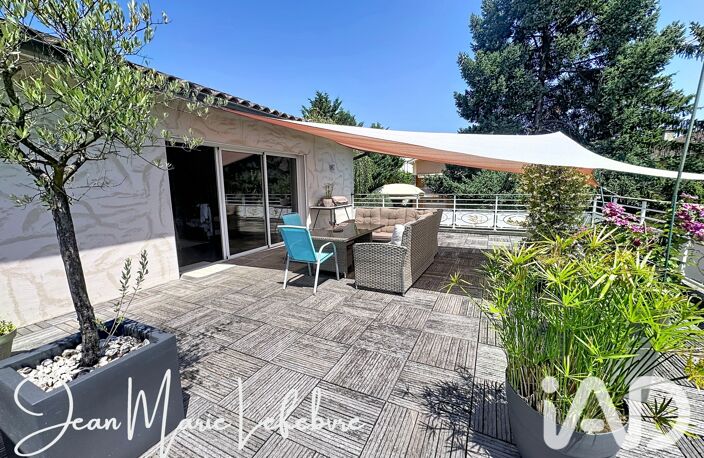 Vente Maison/villa 8 pièces — photo 2