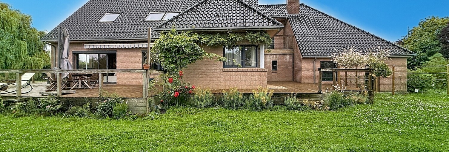 Maison 8 Pièces 270 m² à vendre à Faumont (59310)
