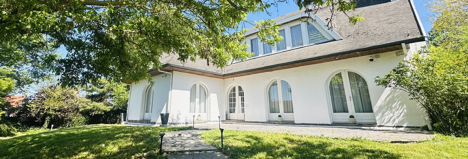 Maison 9 Pièces 350 m² à vendre à Iwuy (59141)