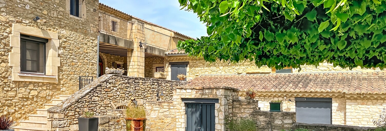 Maison 13 Pièces 341 m² à vendre à Saint-Paulet-de-Caisson (30130)