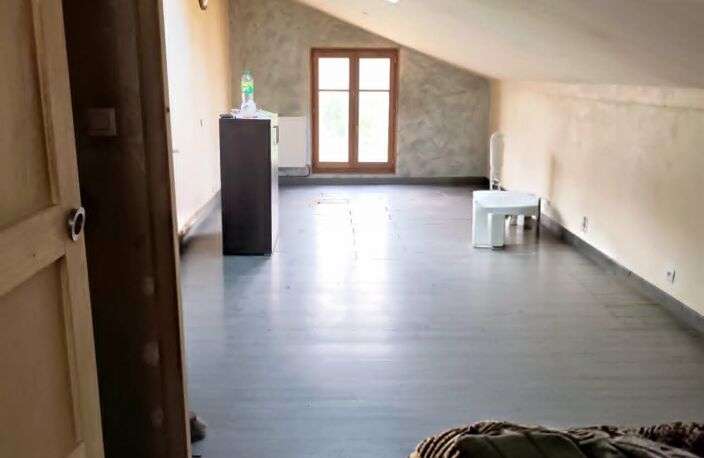 Vente Maison de village 5 pièces — photo 2