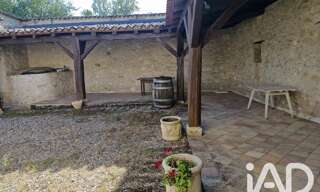 Maison 9 Pièces 297 m² à vendre à Gensac (33890)