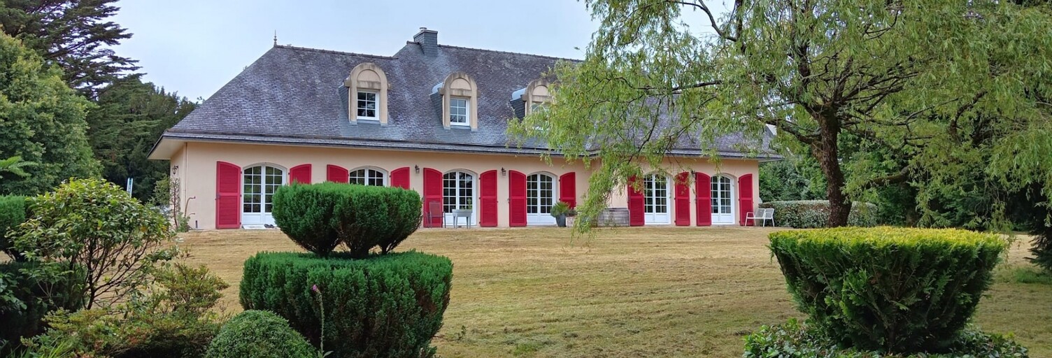 Maison 10 Pièces 321 m² à vendre à Dirinon (29460)