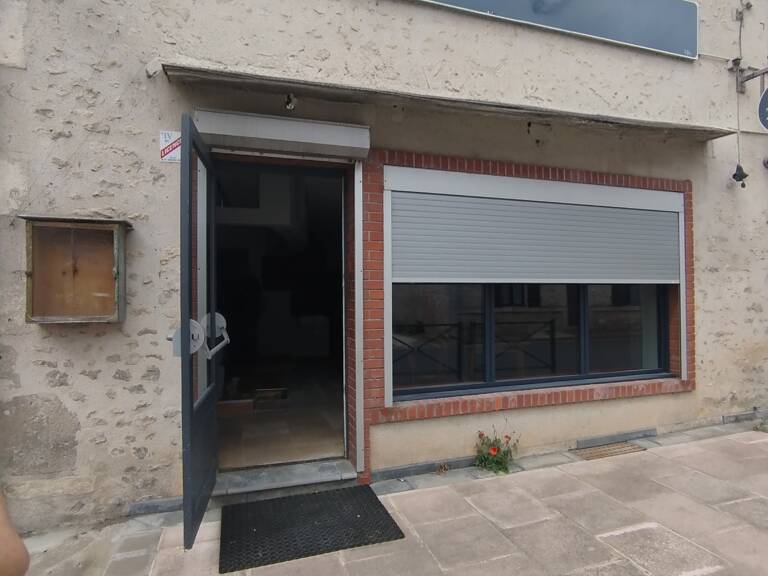 Vente Boutique/Local commercial 132 m&sup2; — photo 1
