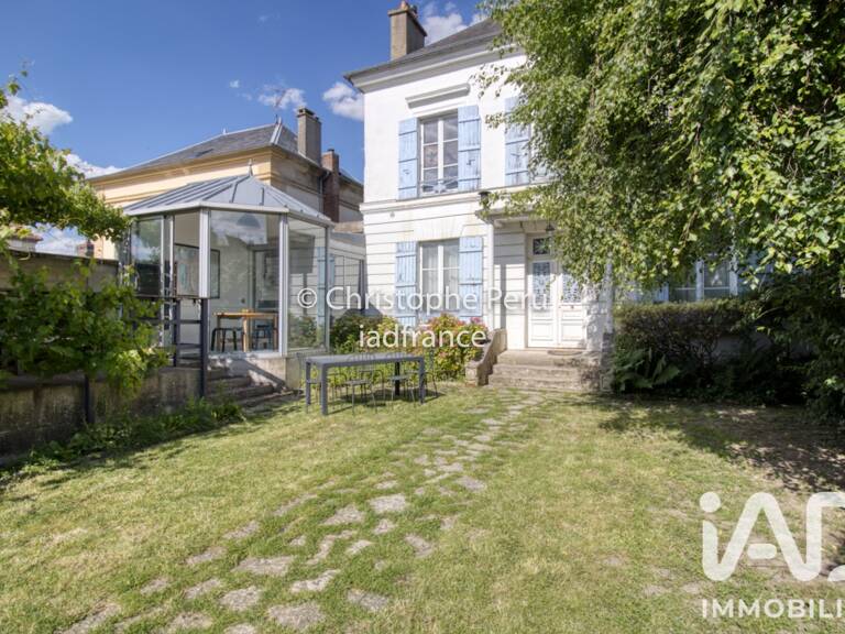 Vente Maison/villa 9 pièces — photo 1