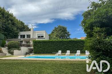 Maison 6 pièces 499900 €