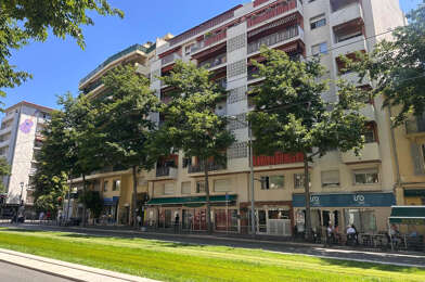 Appartement 3 pièces 218000 €