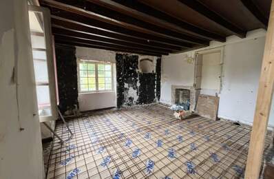 Maison en pierre de 4 pièces principales — photo du bien