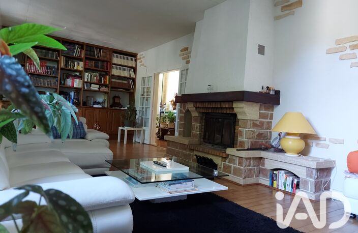 Vente Maison/villa 5 pièces — photo 2