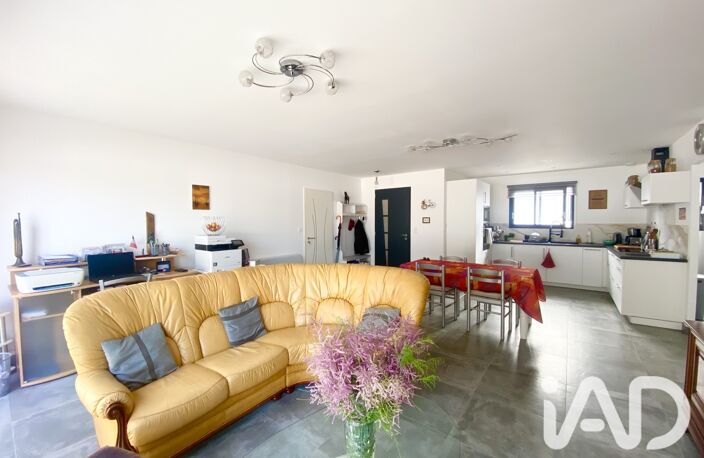 Vente Maison/villa 5 pièces — photo 2