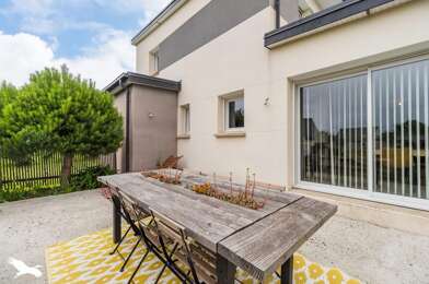 Maison 6 pièces 337920 €