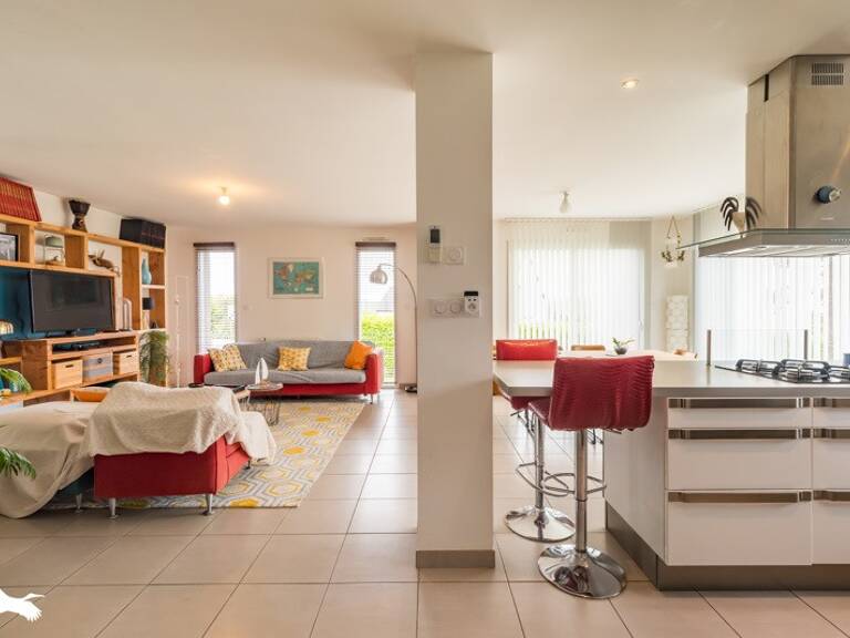 Contemporaine de 6 pièces principales — photo 1