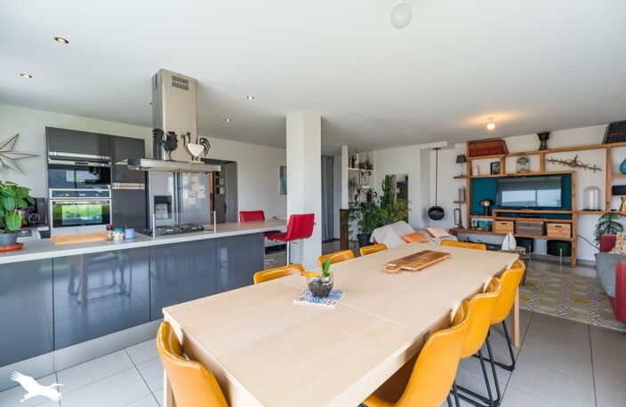 Contemporaine de 6 pièces principales — photo 2