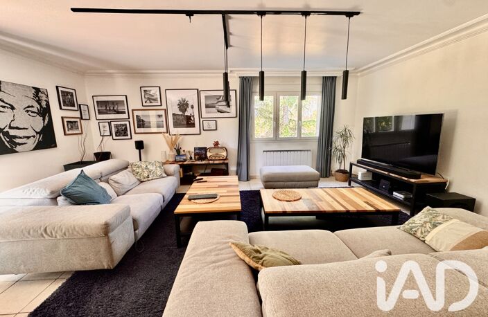 Vente Maison/villa 9 pièces — photo 2